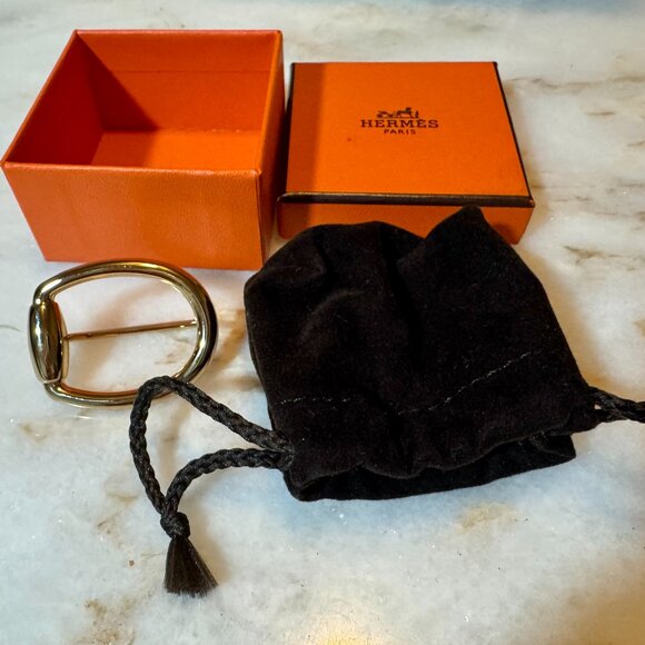 HERMES Gold tone Scarf Ring new & unused with Hermes box & pouch - Picture 6 of 6